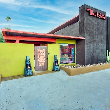 פאלם ספרינגס Tiki Hotel מראה חיצוני תמונה
