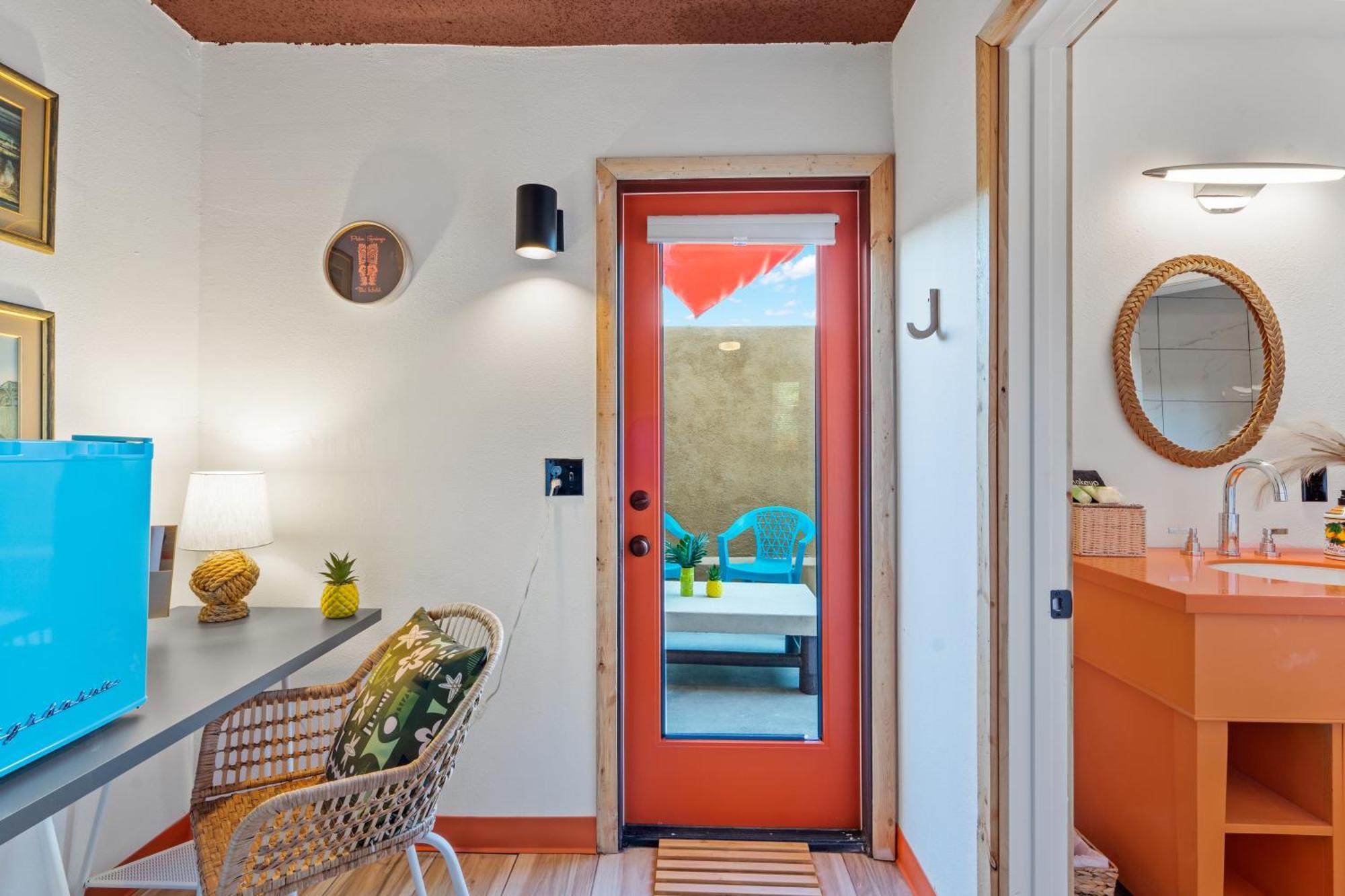 פאלם ספרינגס Tiki Hotel מראה חיצוני תמונה