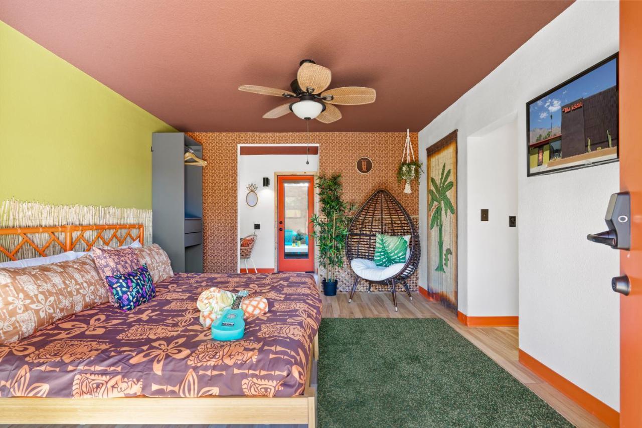 פאלם ספרינגס Tiki Hotel מראה חיצוני תמונה